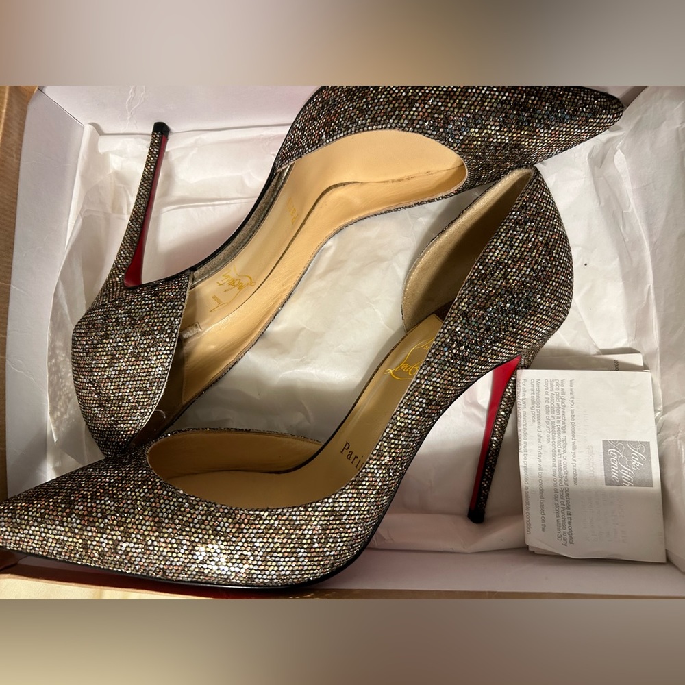 Louboutin heels authentic